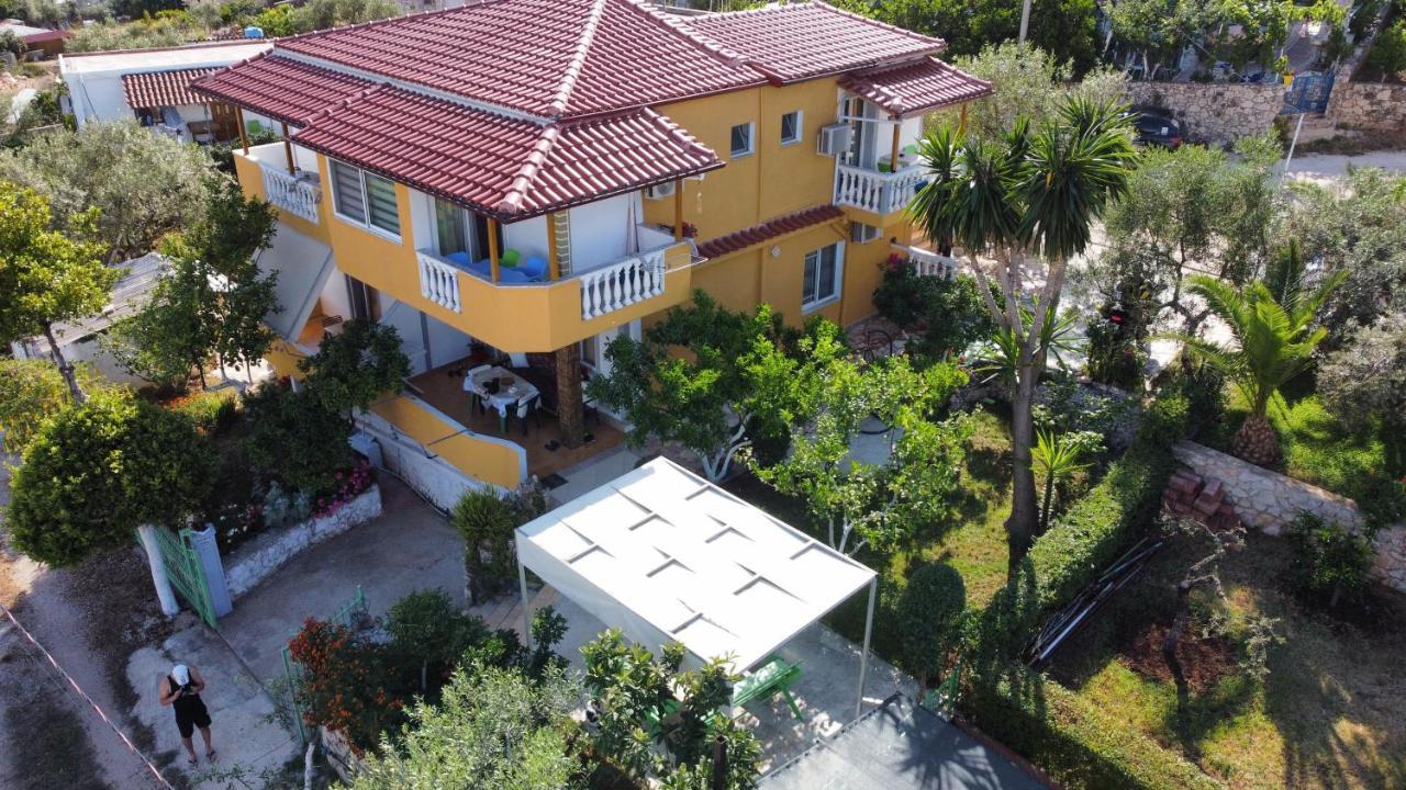 Golden Villa Ksamil Esterno foto